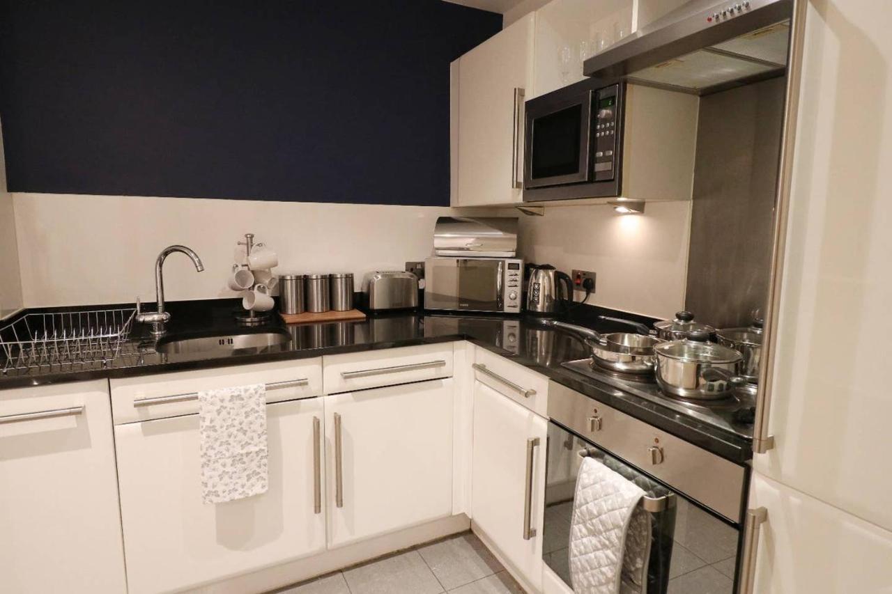 Heart Of Leeds City Centre Living - Sleeps 6 Apartment Exterior photo